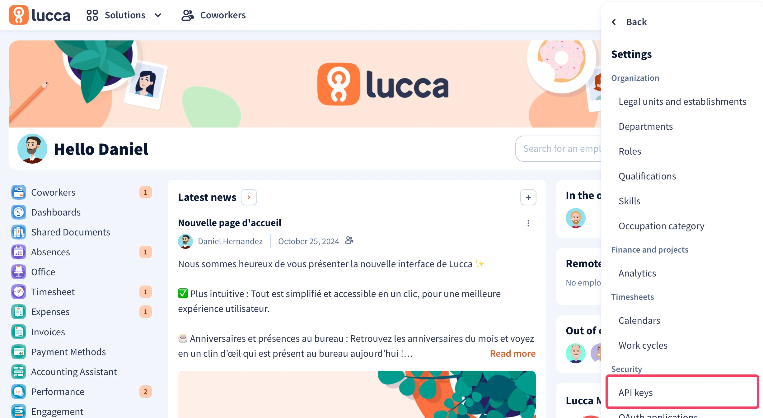 W menu rozwijanym kliknij 'API Keys'